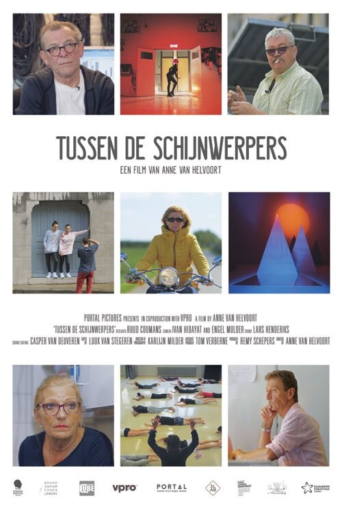 Tussen de Schijnwerpers (2017) постер